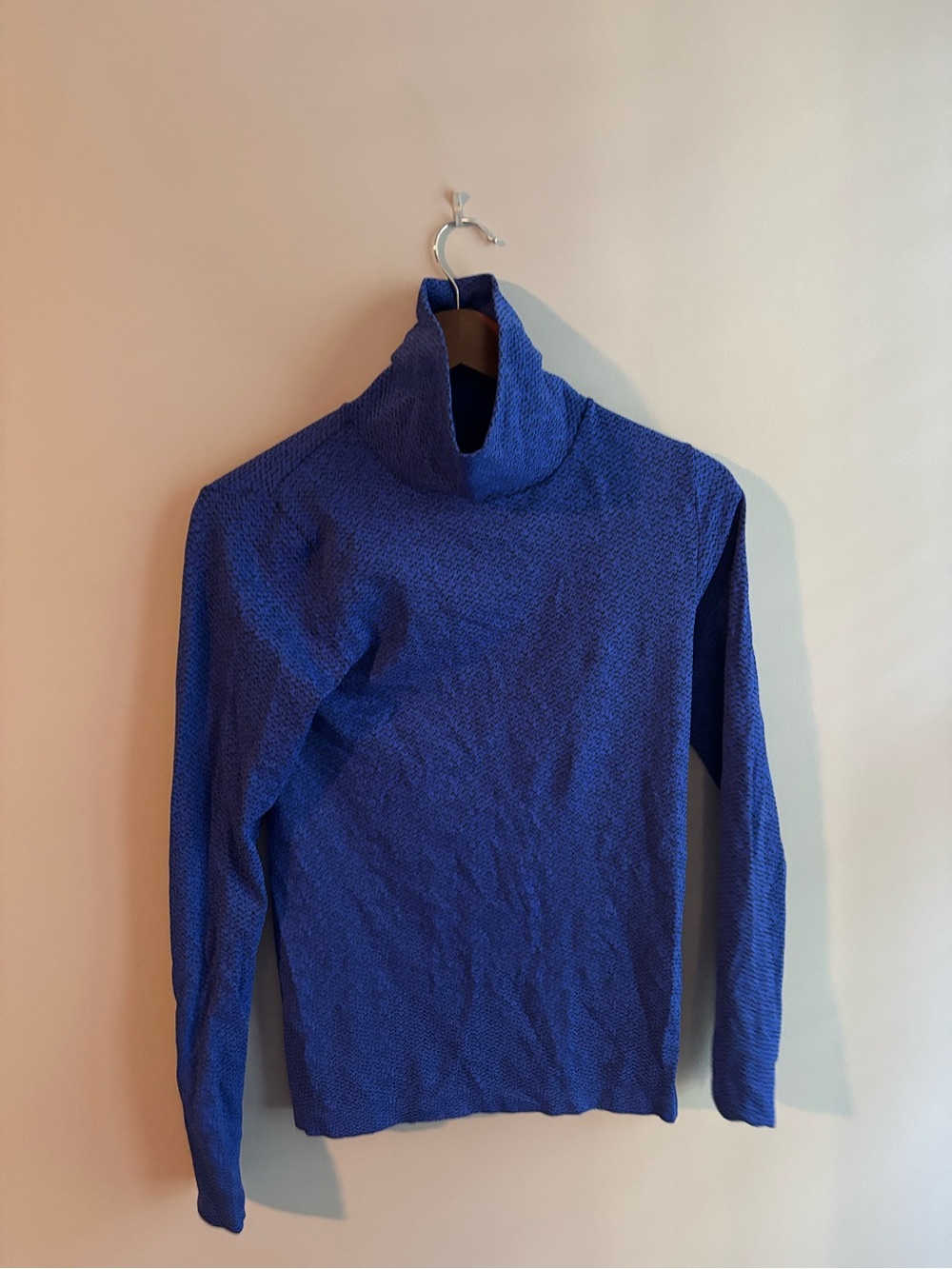 Athleta Deep Blue Turtleneck Textured Sweater